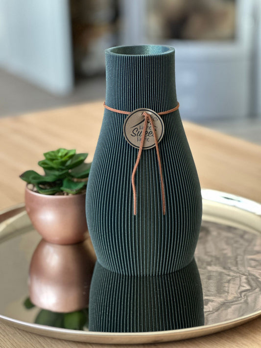 Design Vase „Nerkta“ - Lovelia – Dinge, die Freude machen. Persönlich, individuell und mit Funktion.