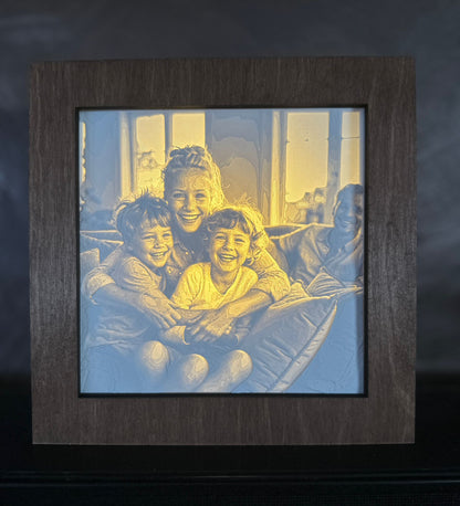 Lithophanlampe mit wählbarem Rahmen - Lovelia – Dinge, die Freude machen. Persönlich, individuell und mit Funktion.